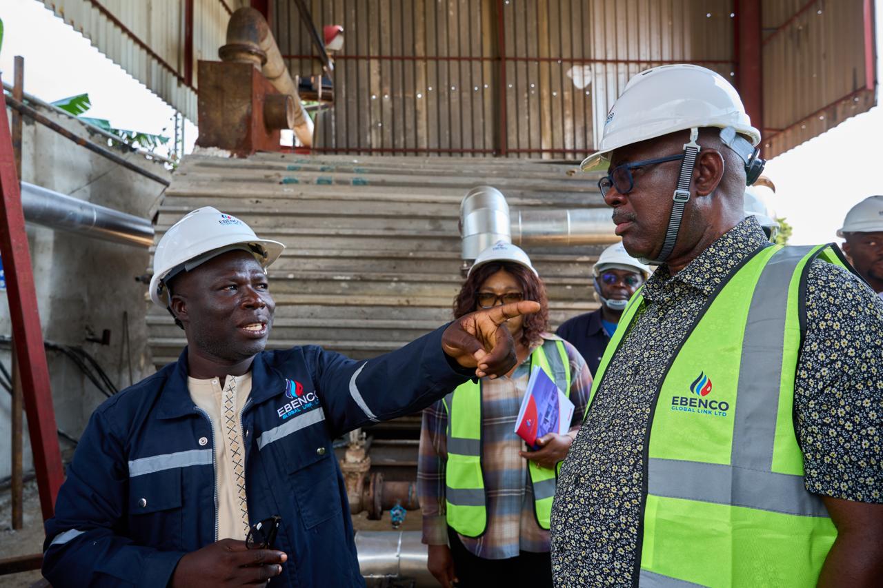 Ministerial Visit - Refinery Inspection